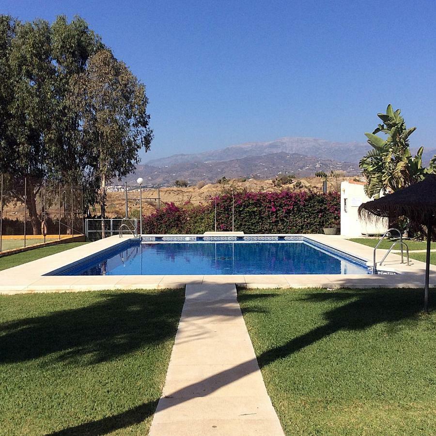 Piso Torre Del Mar Apartment ภายนอก รูปภาพ